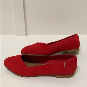 Toms Julie Flat Woman’s Size 7